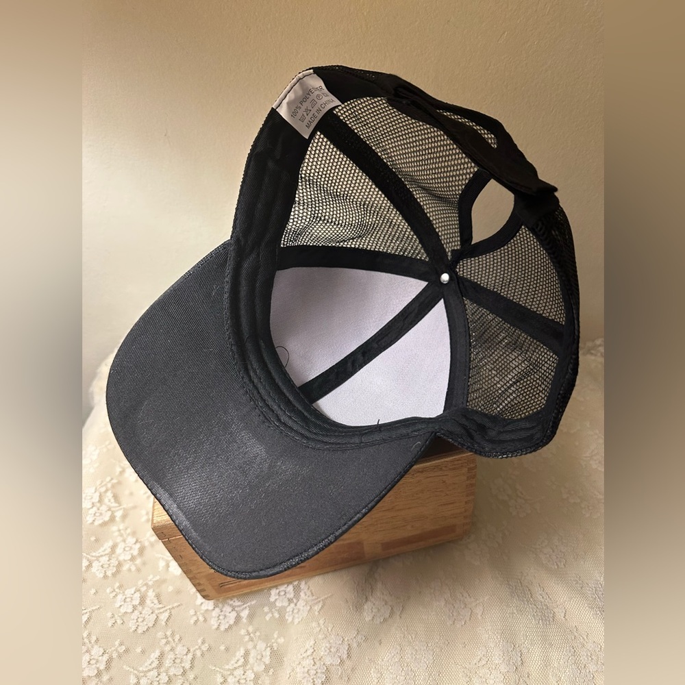 Camo Cap with a bling Z on it - Picture 5 of 6